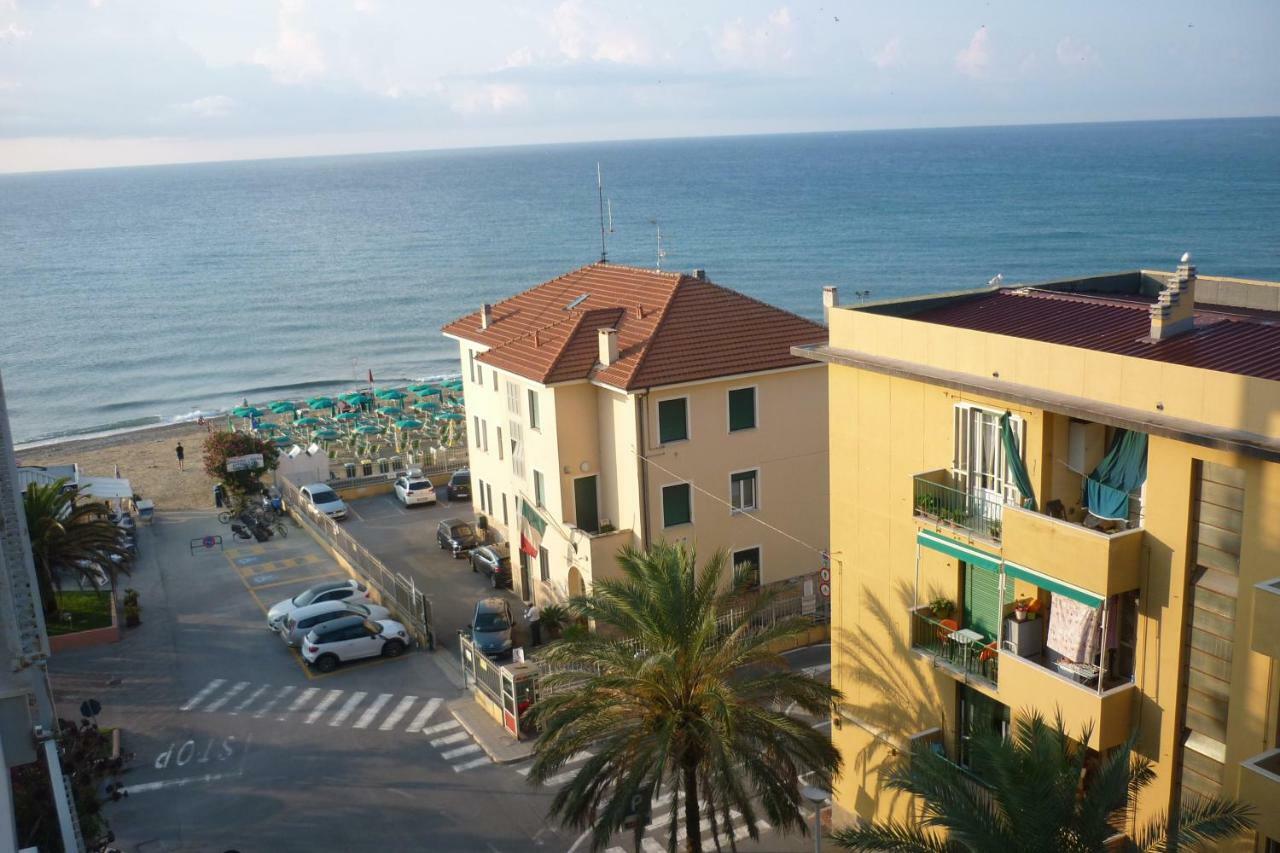 Finalmarina Apartment Finale Ligure Luaran gambar